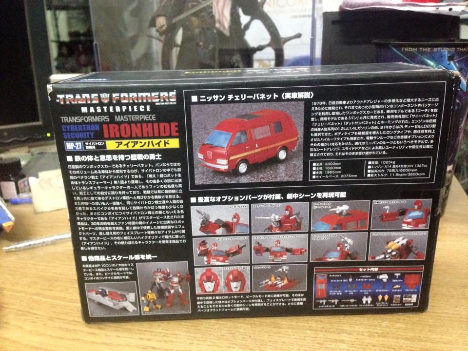 Masterpiece-Ironhide-In-Hand-03